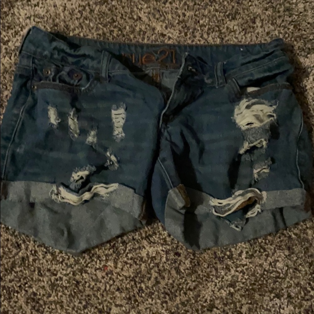 Ripped shorts